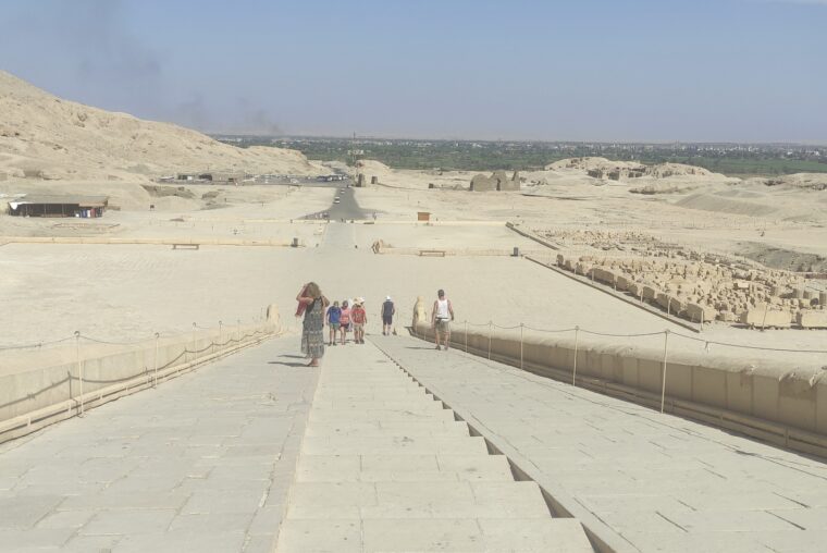 West Luxor Wonders – Luxor day tour from Hurghada
